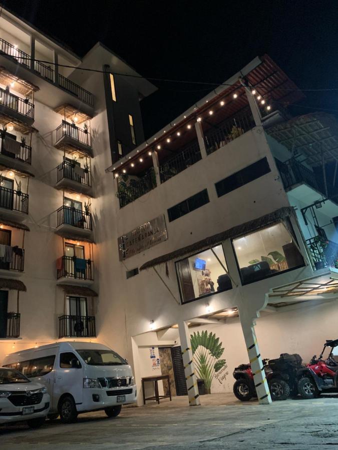 Hotel Cafenaranja Хилитла Экстерьер фото